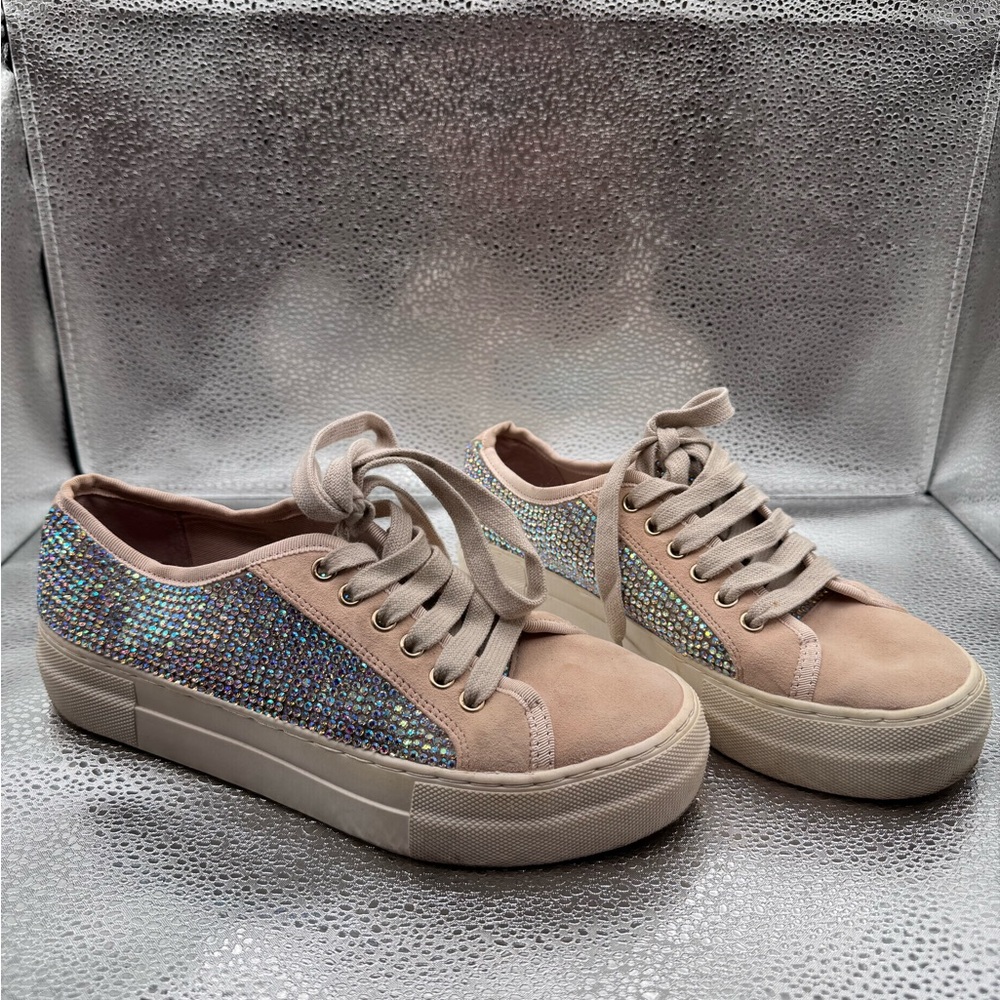 Stylish Women's Sneakers with Glitter Accents